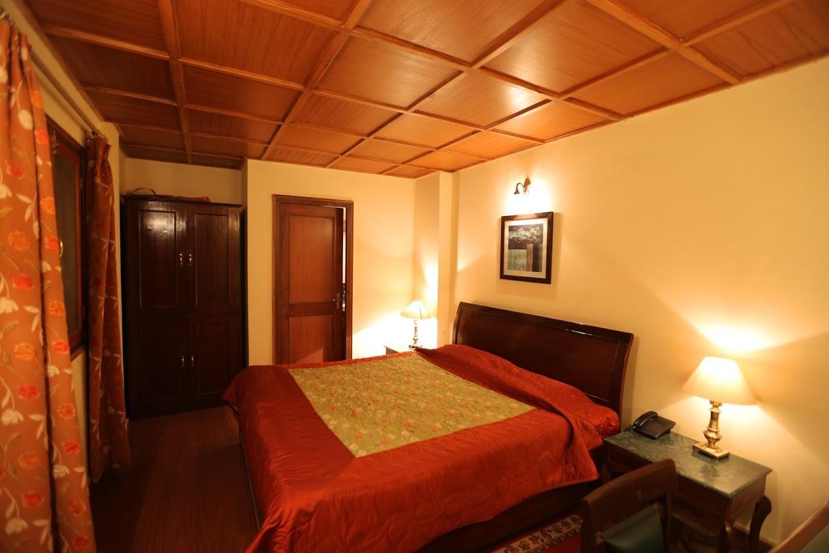 Welcomheritage Windsor Lodge Ranikhet Buitenkant foto