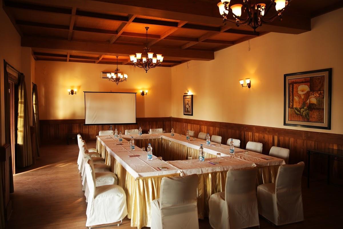 Welcomheritage Windsor Lodge Ranikhet Buitenkant foto