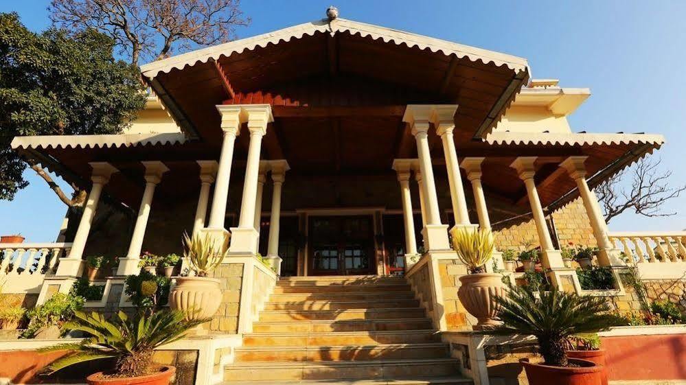 Welcomheritage Windsor Lodge Ranikhet Buitenkant foto